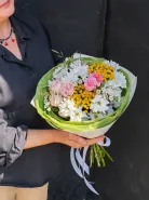 Букет с хризантемами «Ромашковое солнце»
