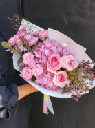 Букет с гортензией «Зефирка»