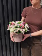 Композиция в коробке «Розовое счастье»