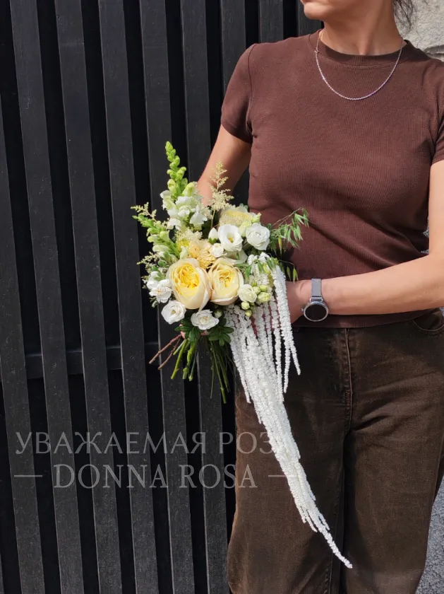 Букет свадебный с розами «Аромат счастья»