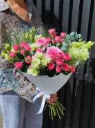 Букет с эустомой «Летняя яркость»