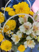 Композиция в сумочке «Желтое счастье»