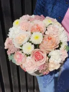 Композиция в коробке «Зефирная радость»