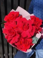 Букет с французскими розами «Малиновая радость»