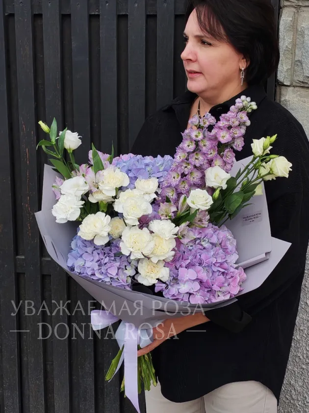 Букет с гортензией «Лавандовая мечта»