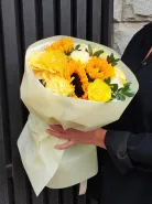 Букет с подсолнухами «Радость»