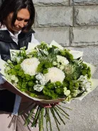 Букет с хризантемами «Светлое утро»