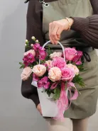 Композиция в сумочке «Розовый микс»