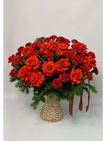 Корзина для возложения большая от интернет-магазина цветов в 