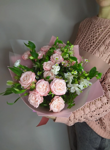 Сборный букет &laquo;Нежное очарование&raquo; от интернет-магазина цветов в 