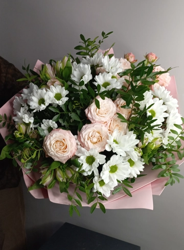 Сборный букет &laquo;Очарование&raquo; от интернет-магазина цветов в 