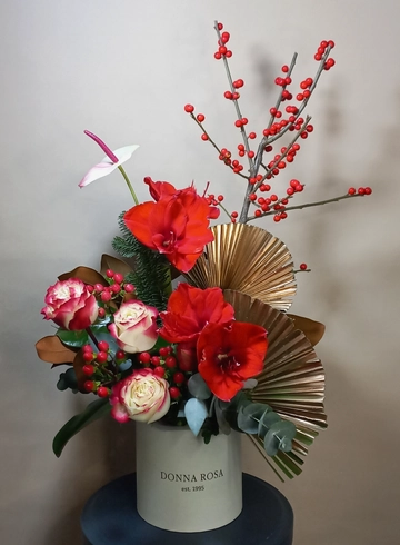 Новогодняя композиция &laquo;Зимнее кружево&raquo; от интернет-магазина цветов в 