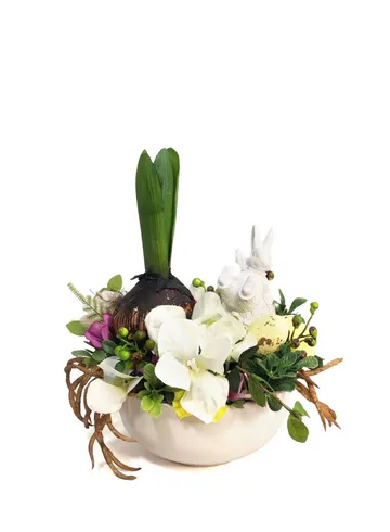 Композиция &laquo;Заяц с гиацинтом&raquo; 20х15 от интернет-магазина цветов в 