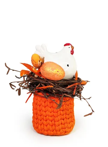 Композиция к пасхе с курицей 22х13 от интернет-магазина цветов в 