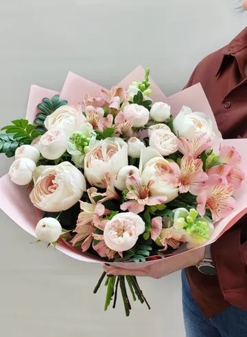 Букет &laquo;Розовая палитра&raquo; от интернет-магазина цветов в 