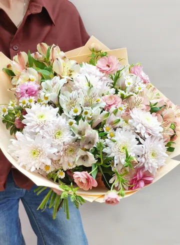 Букет &laquo;Апрельская поляна&raquo; от интернет-магазина цветов в 