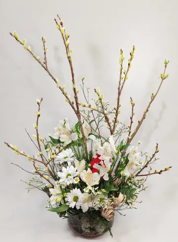 Композиция в вазе &laquo;Вербная вечеринка&raquo; от интернет-магазина цветов в 