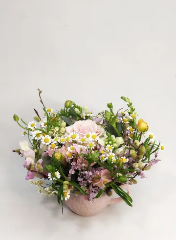 Композиция в кашпо &laquo;Розовый нектар&raquo; от интернет-магазина цветов в 