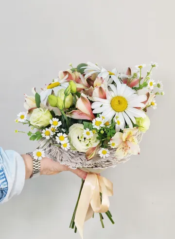 Букет &laquo;Ромашковое поле&raquo; от интернет-магазина цветов в 