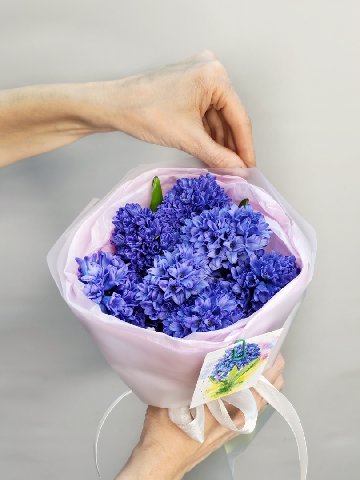 Букет &laquo;Пышный океан&raquo; от интернет-магазина цветов в 